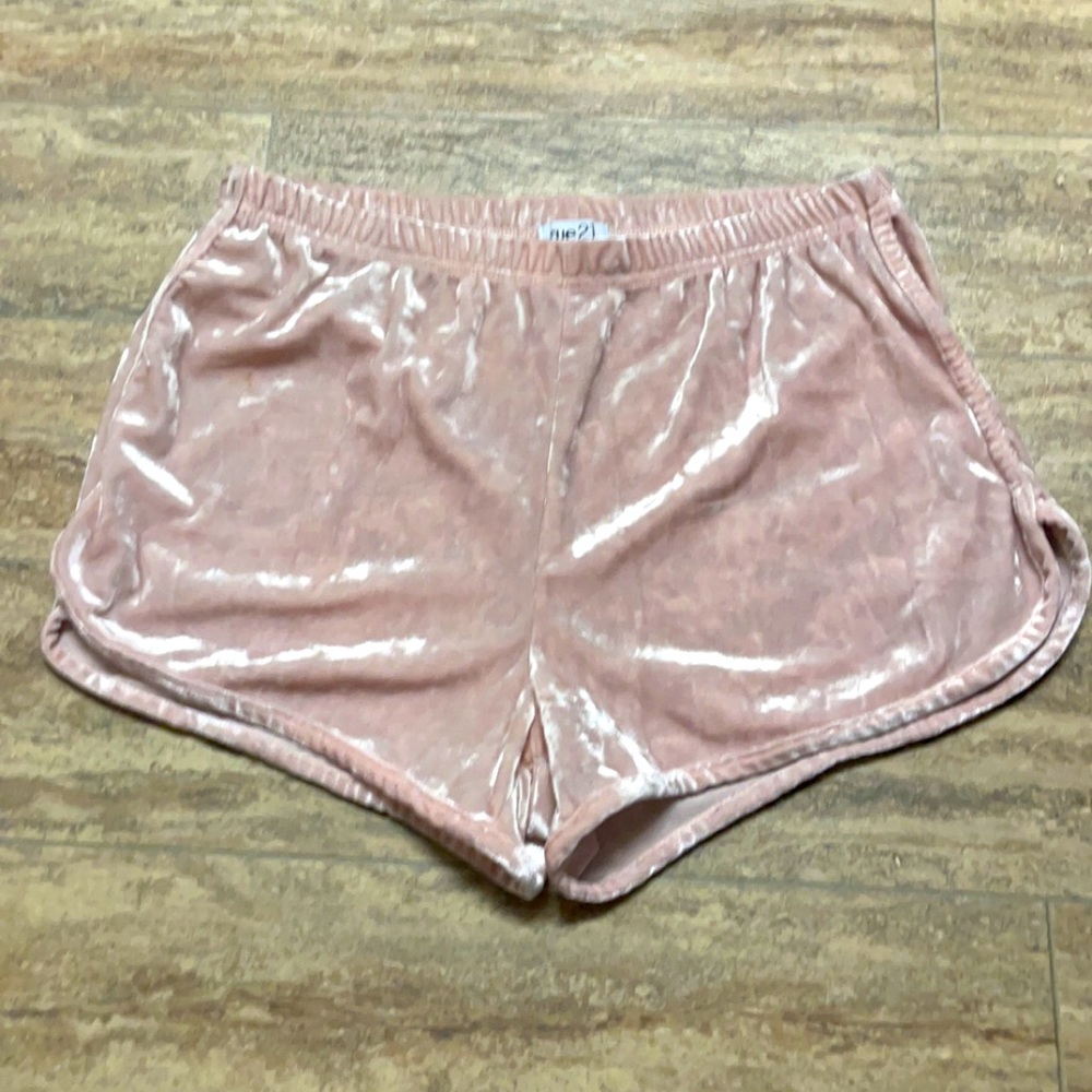 Pink velvet like shorts